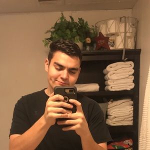 Meet your Posher, Henry